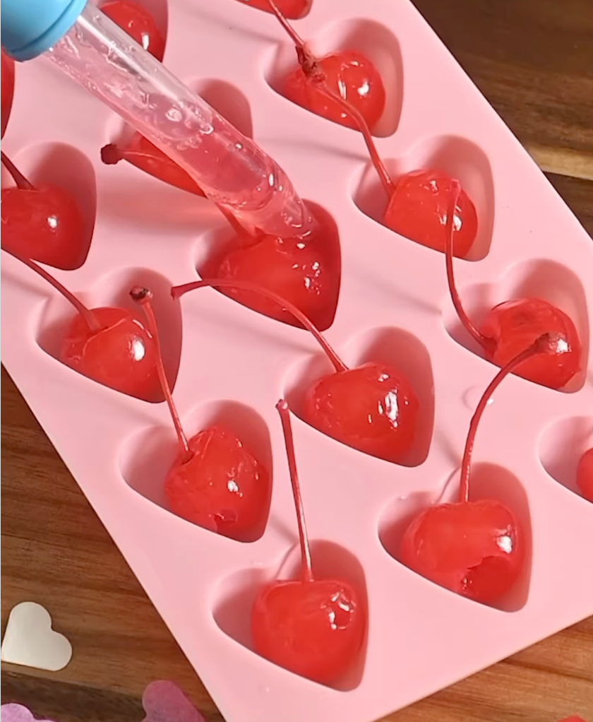 🍒 Boozy Cherry Jelly Hearts